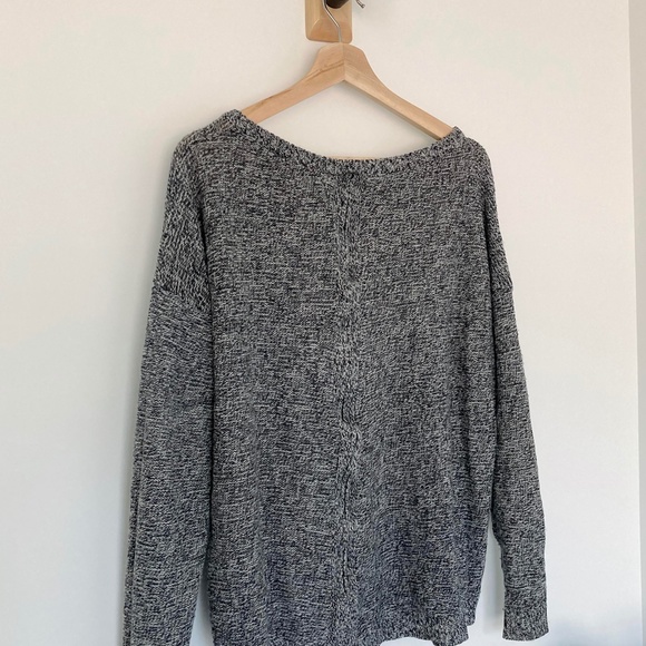 Grey sweater - Picture 3 of 5